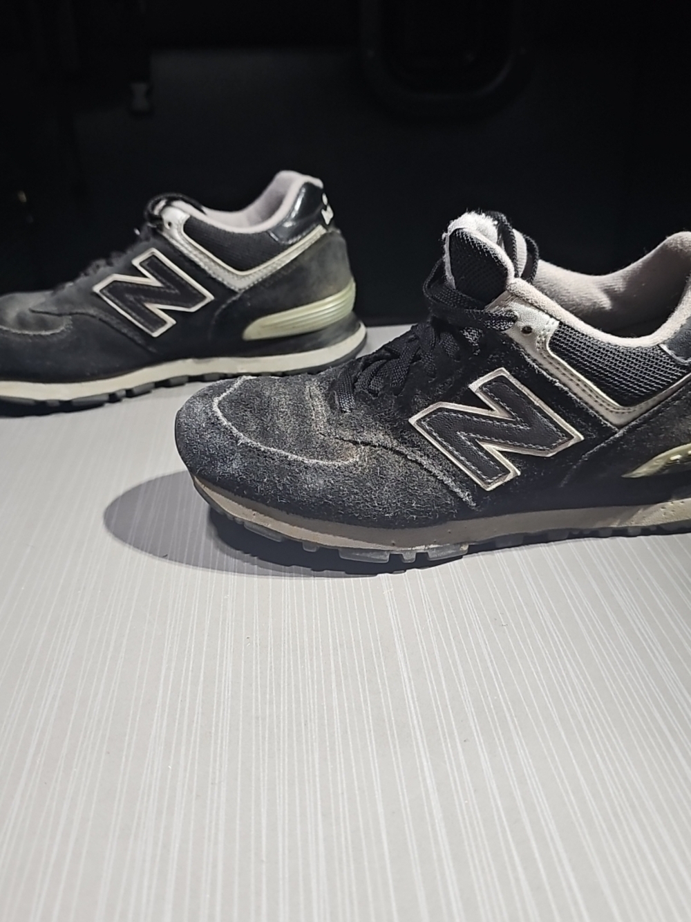New Balance 574 Women’s Sz 6 Black Running Shoes Athletic Sneakers WL574EVN FAIR
